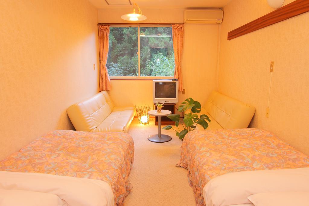 Pension Yummy Nikko Exteriér fotografie